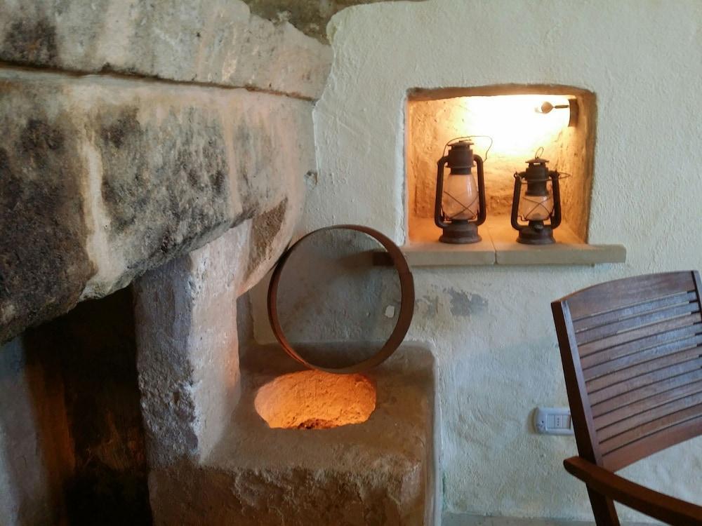 Antica Masseria Ficazzana - Tenuta Марина-ді-Песколузе Екстер'єр фото