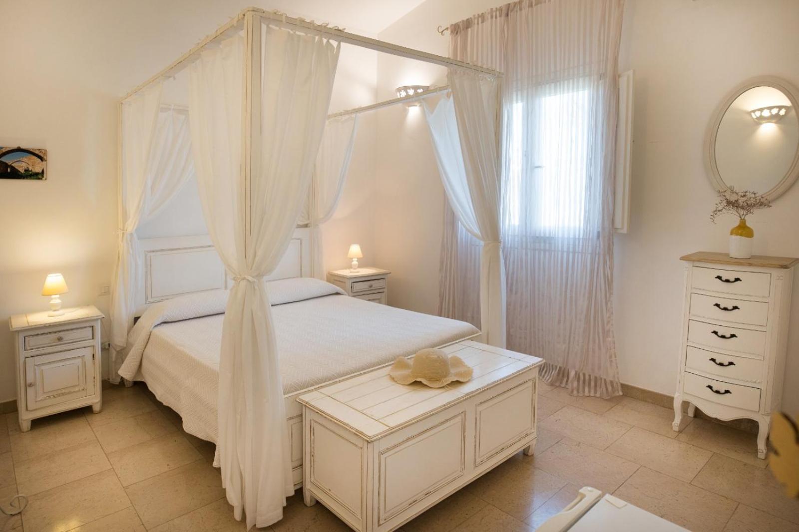 Antica Masseria Ficazzana - Tenuta Марина-ді-Песколузе Екстер'єр фото